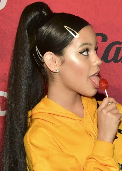Jenna Ortega photo