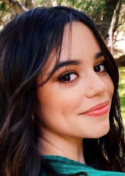 Jenna Ortega photo