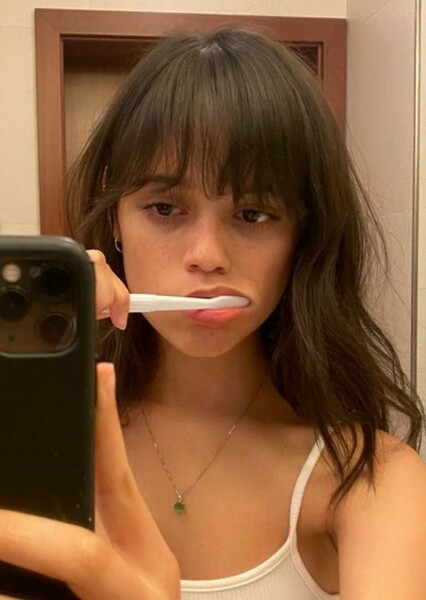 Jenna Ortega photo