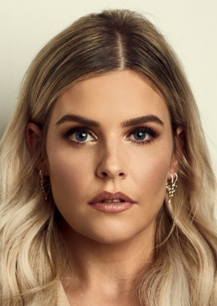 Jenna Rosenow photo