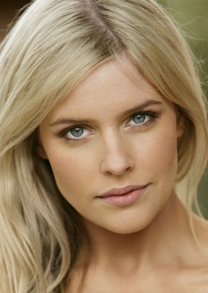 Jenna Rosenow photo