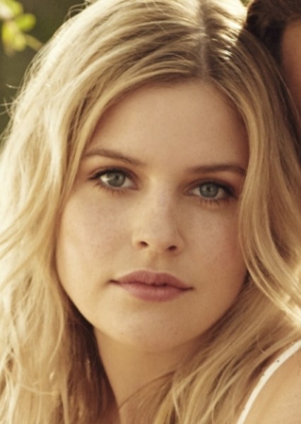 Jenna Rosenow photo