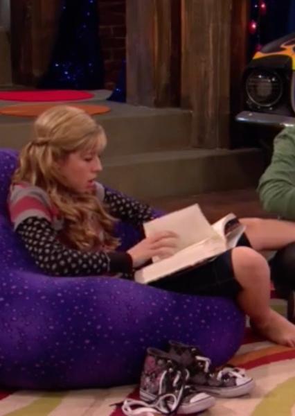 Jennette McCurdy photo