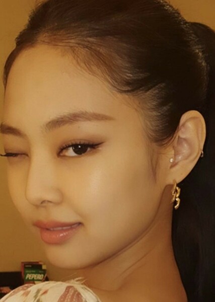 Jennie Kim photo