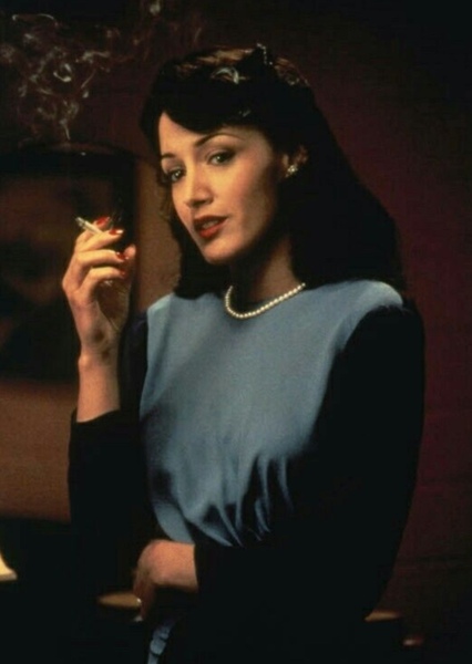 Jennifer Beals