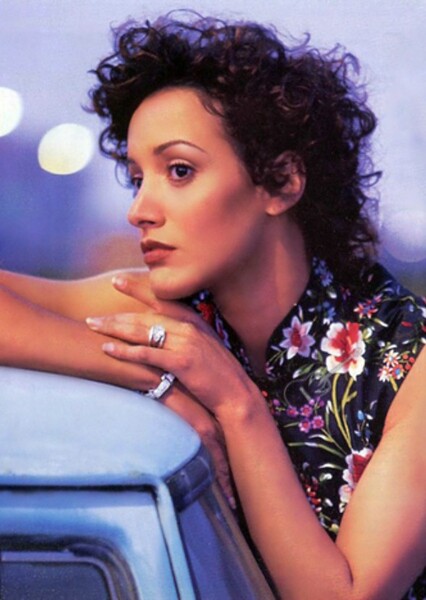 Jennifer Beals photo