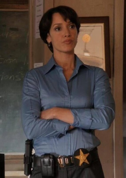 Jennifer Beals photo