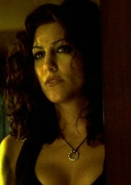 Jennifer Esposito photo