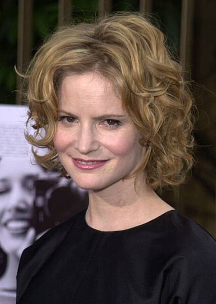 Jennifer Jason Leigh photo