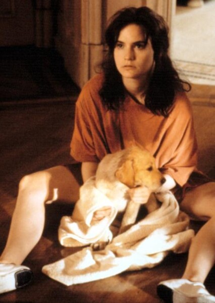 Jennifer Jason Leigh
