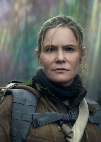 Jennifer Jason Leigh