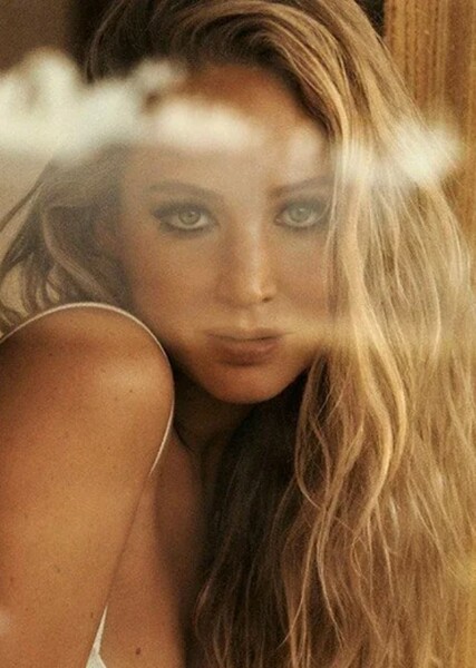 Jennifer Lawrence photo