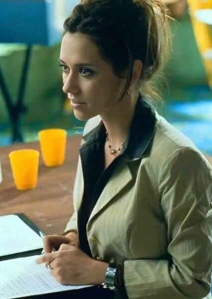 Jennifer Love Hewitt photo