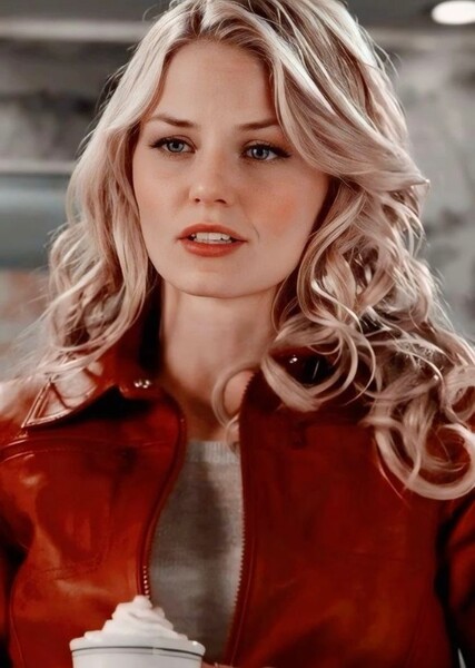 Jennifer Morrison photo