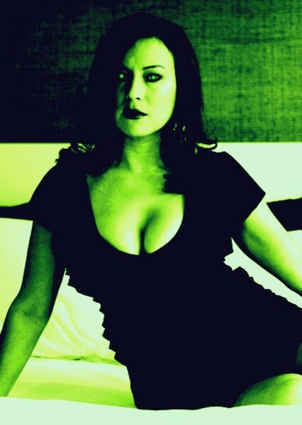 Jennifer Tilly photo