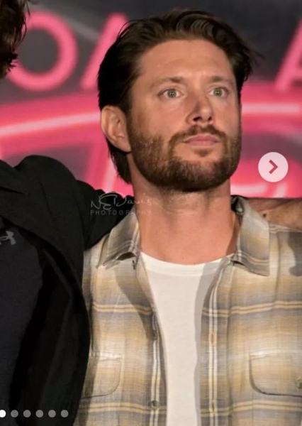 Jensen Ackles photo