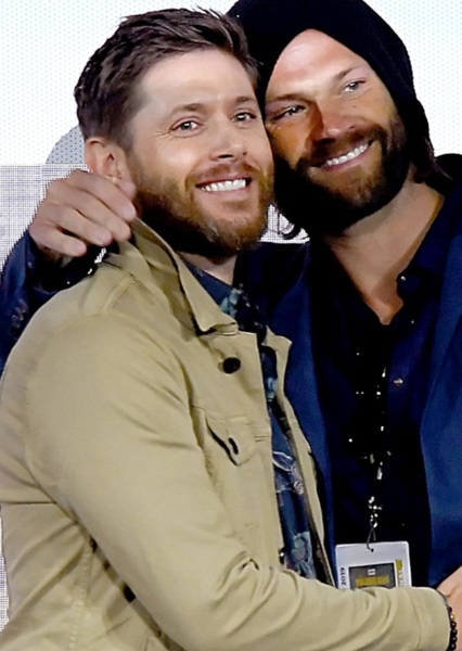 Jensen Ackles photo
