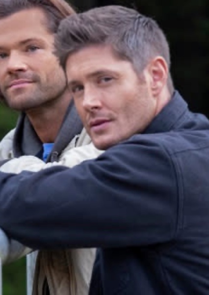 Jensen Ackles photo