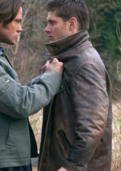 Jensen Ackles photo