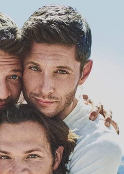 Jensen Ackles photo