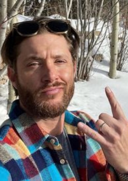 Jensen Ackles photo