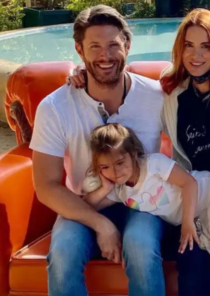 Jensen Ackles photo