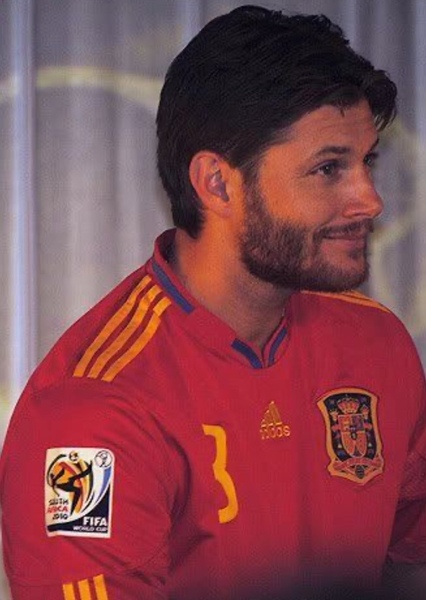 Jensen Ackles photo