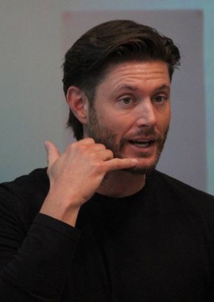 Jensen Ackles photo