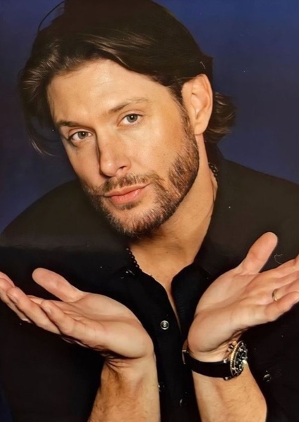 Jensen Ackles photo