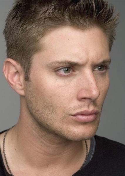 Jensen Ackles photo