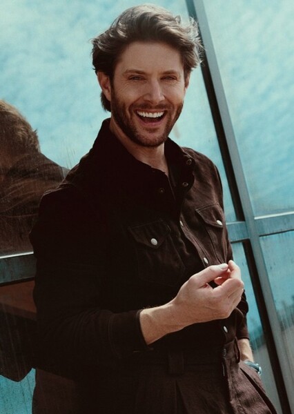 Jensen Ackles photo