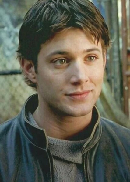 Jensen Ackles photo