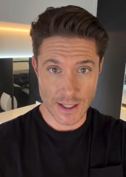 Jensen Ackles photo