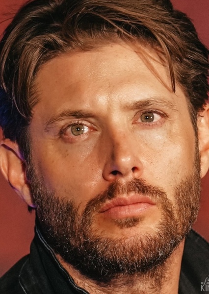 Jensen Ackles photo