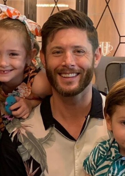 Jensen Ackles photo