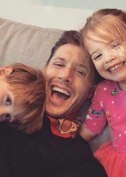 Jensen Ackles photo