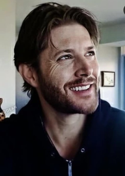 Jensen Ackles photo