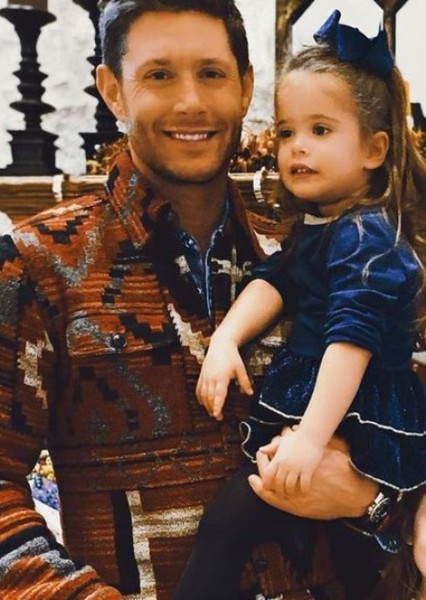 Jensen Ackles photo