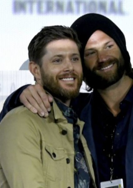 Jensen Ackles photo