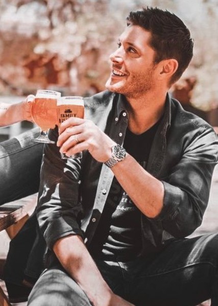Jensen Ackles photo