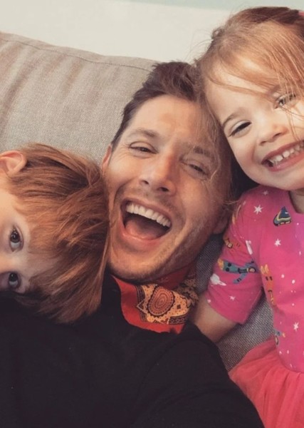 Jensen Ackles photo