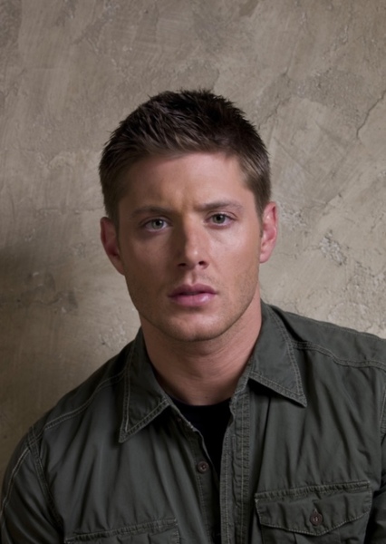 Jensen Ackles photo