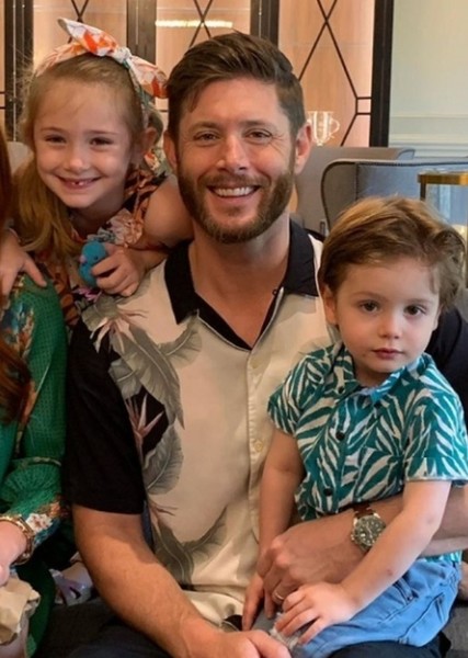 Jensen Ackles photo