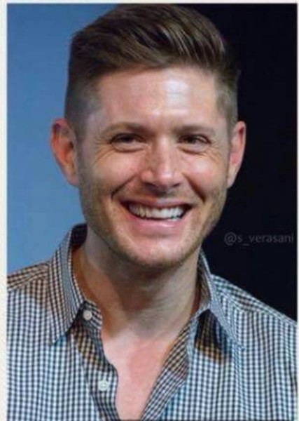 Jensen Ackles photo