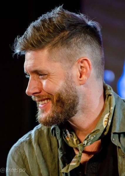 Jensen Ackles photo