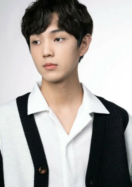 Jeon Jin-seo photo