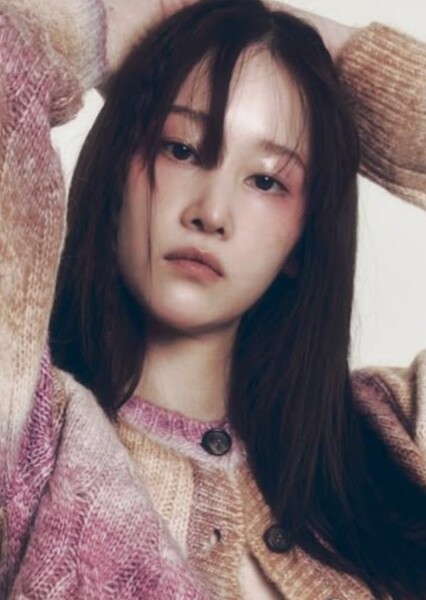 Jeon Jong-seo photo