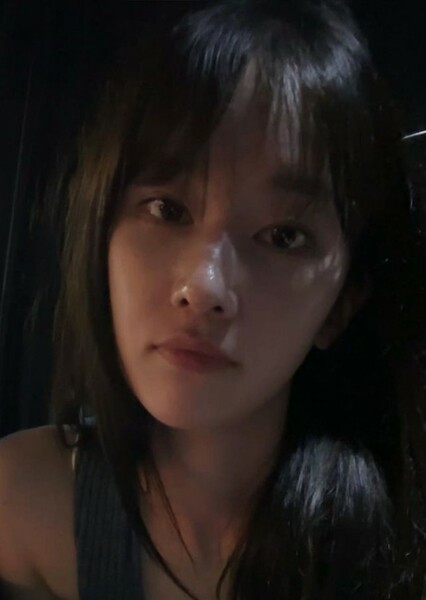 Jeon Jong-seo photo