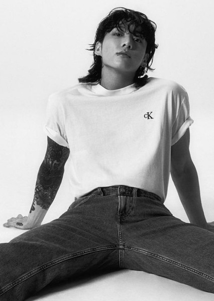 Jeon Jungkook photo