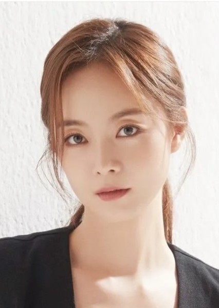 Jeon So-min photo